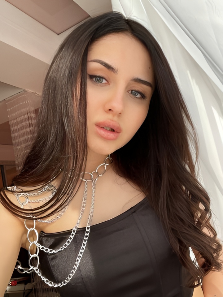 Ксения привлекальеная девушка из Чебаркуль цена от 10000 руб