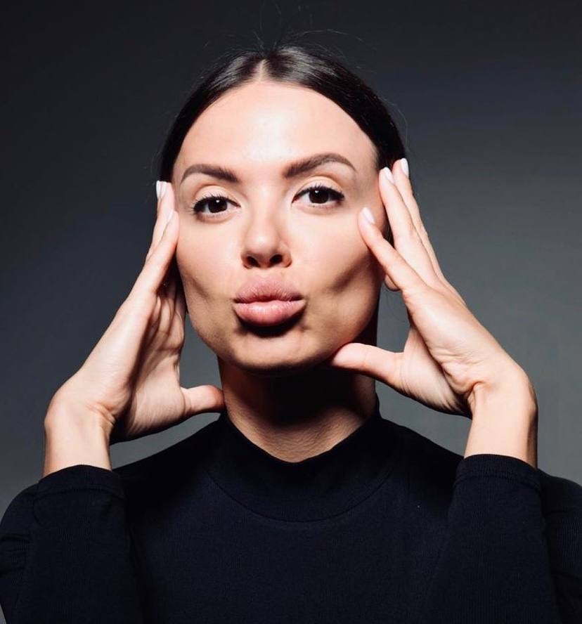 Мира привлекальеная девушка из Чебаркуль цена от 3000 руб