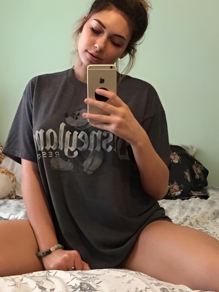 Индивидуалка Индира, доступна для личного знакомства от 10000 руб