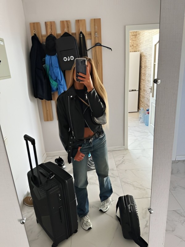 Агнесса привлекательная девушка из Чебаркуль цена от 3000 руб