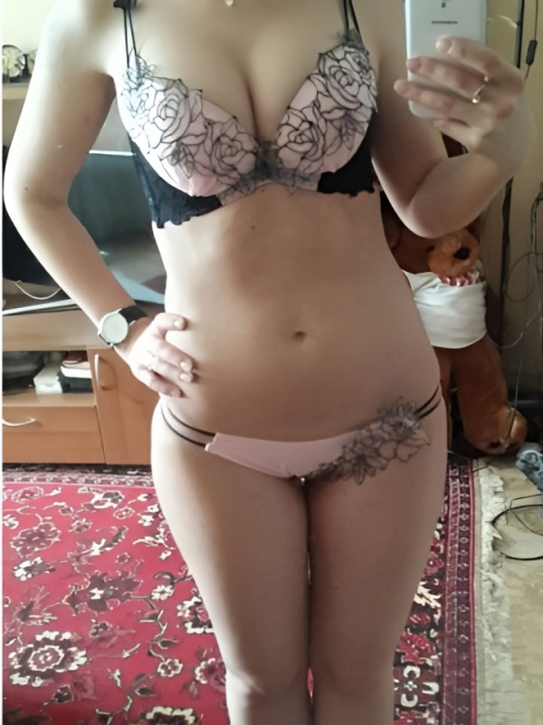 Софи привлекательная девушка из Чебаркуль цена от 2500 руб