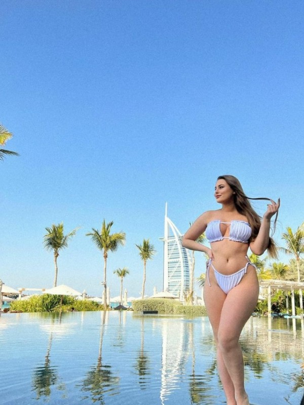 Вера привлекательная девушка из Чебаркуль цена от 3000 руб