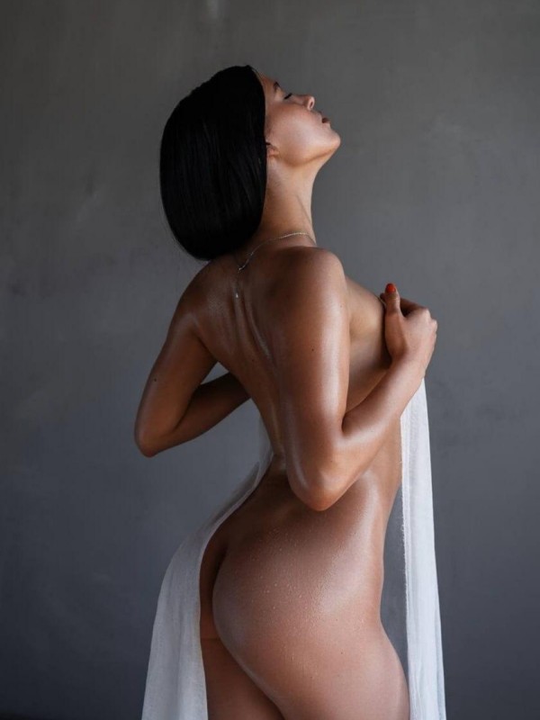 Леночка привлекательная девушка из Чебаркуль цена от 7000 руб